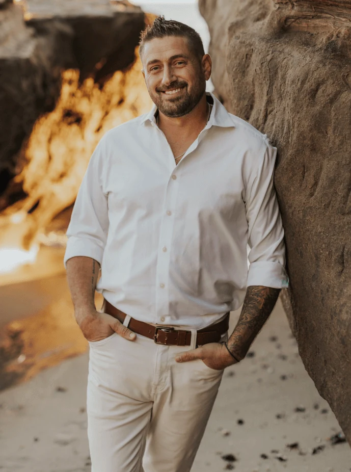Zane, founder of Monday Morning Bottle Shop, San Diego's premier non-alcoholic bottle shop